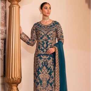 wedding outfit pakistani